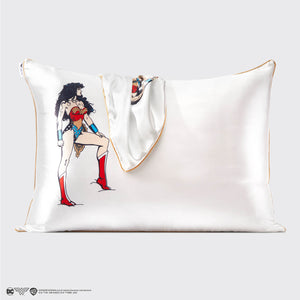 Kitsch x Wonder Woman Taie d'oreiller en satin - Believe In Wonder