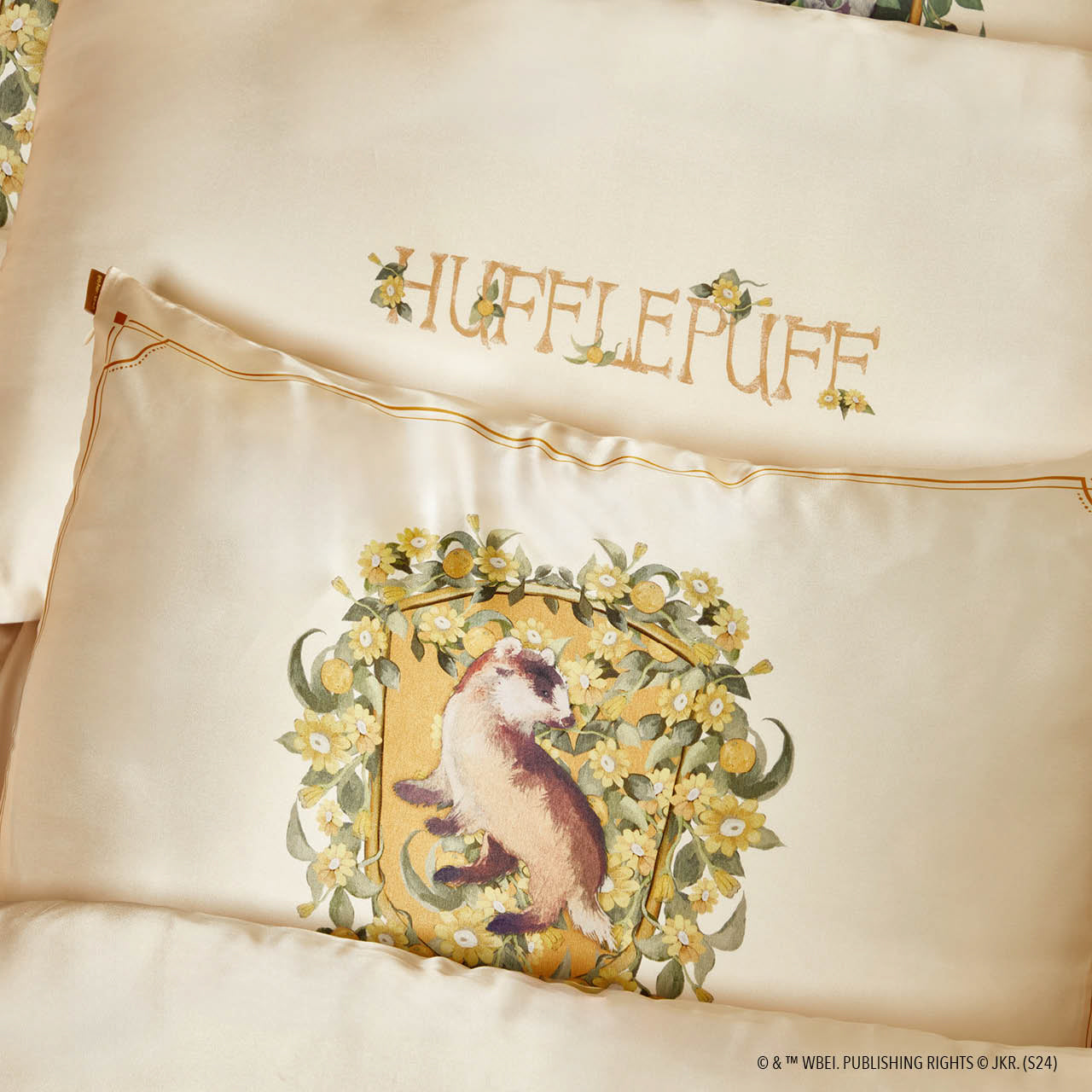 Harry Potter x Kitsch Satin Kuddfodral King - Hufflepuff